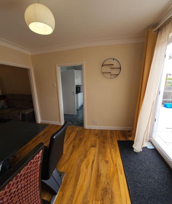 Feel At Home Away From Home Plumstead  Εξωτερικό φωτογραφία